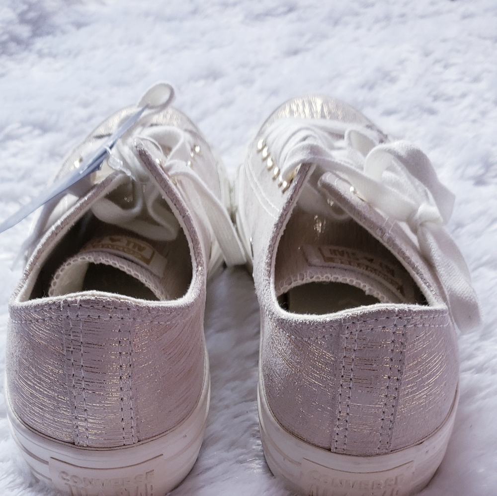 New Womens Converse Low Top - Picture 4 of 8